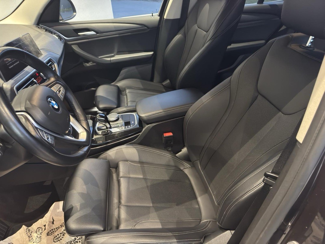 BMW X3 xDrive20i 10