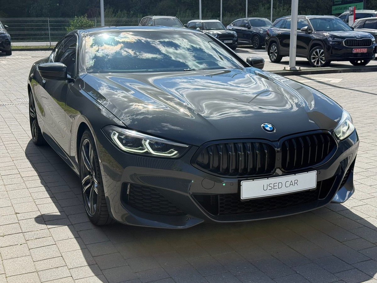 BMW 8 Series 840d xDrive GC 3
