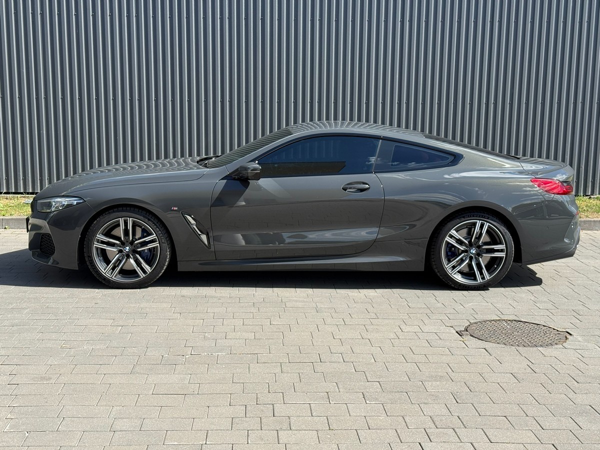 BMW 8 Series 840d xDrive GC 7
