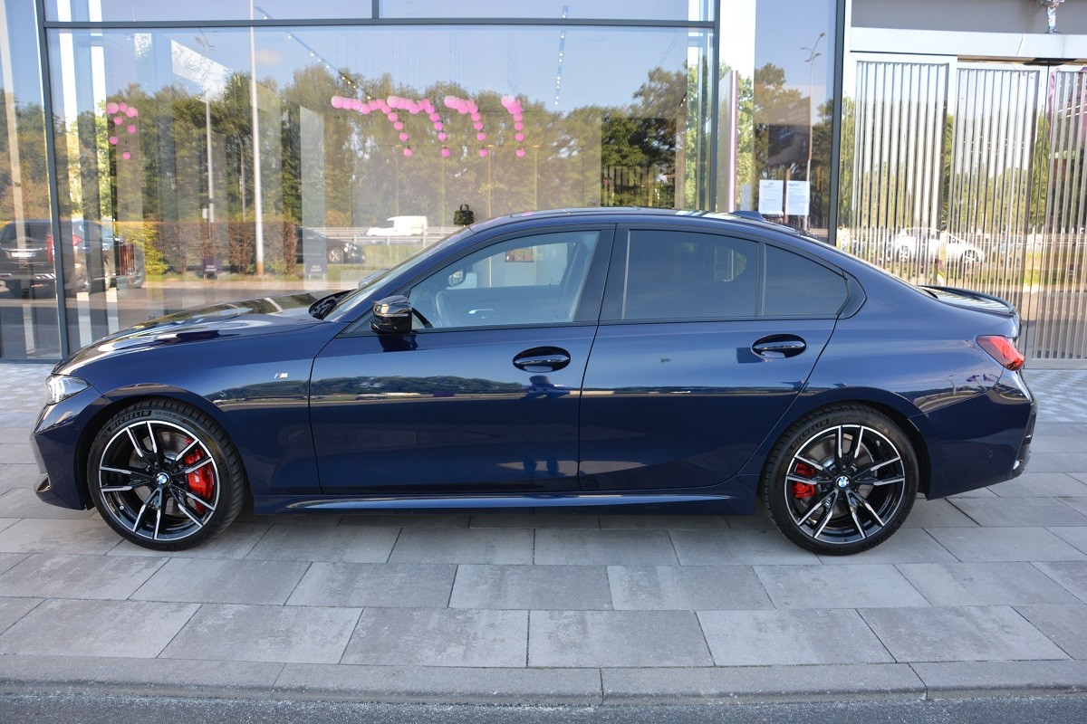 BMW 3 Series M340i xDrive 1