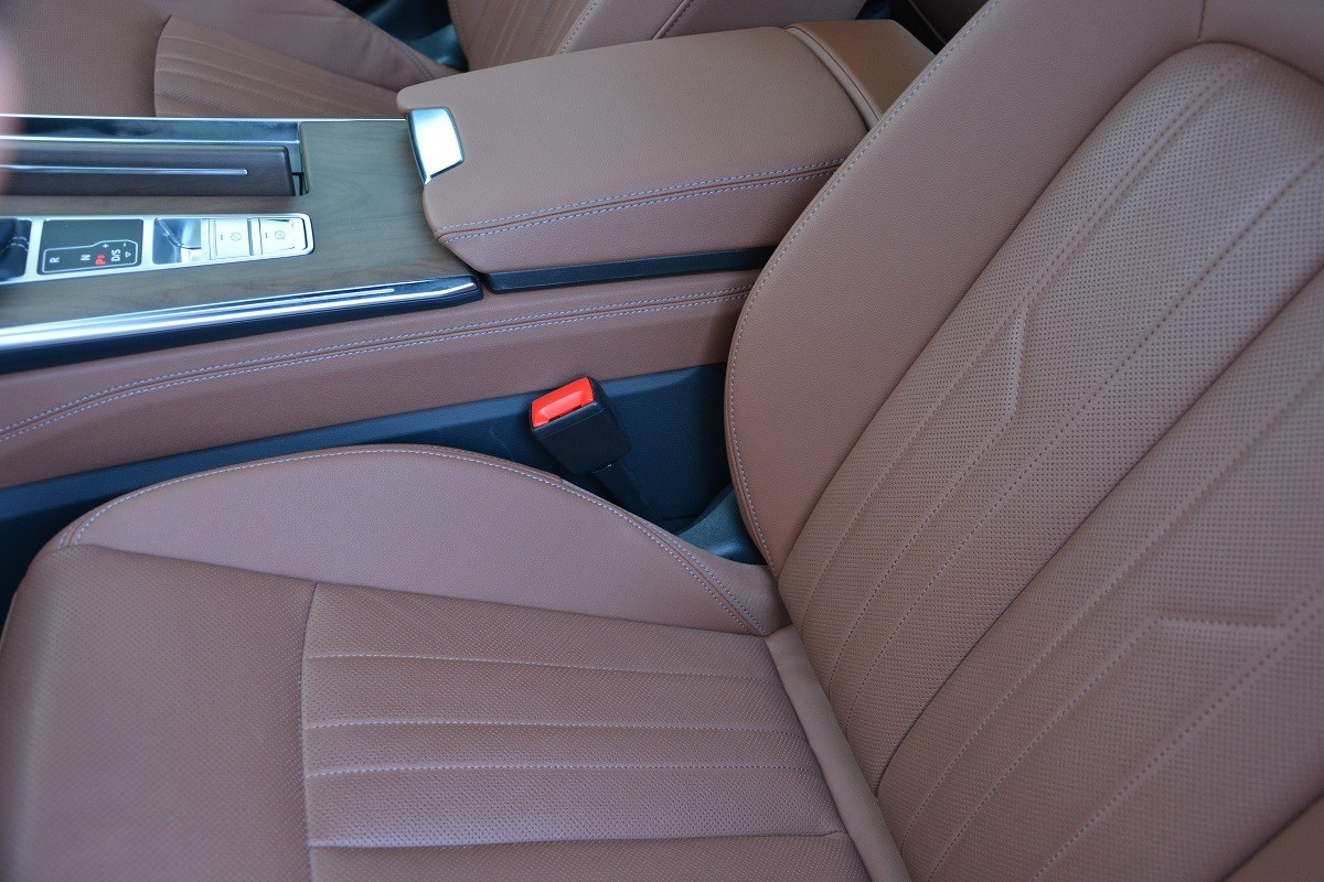 AUDI A6 A6 2.0 TDI Quattro 7