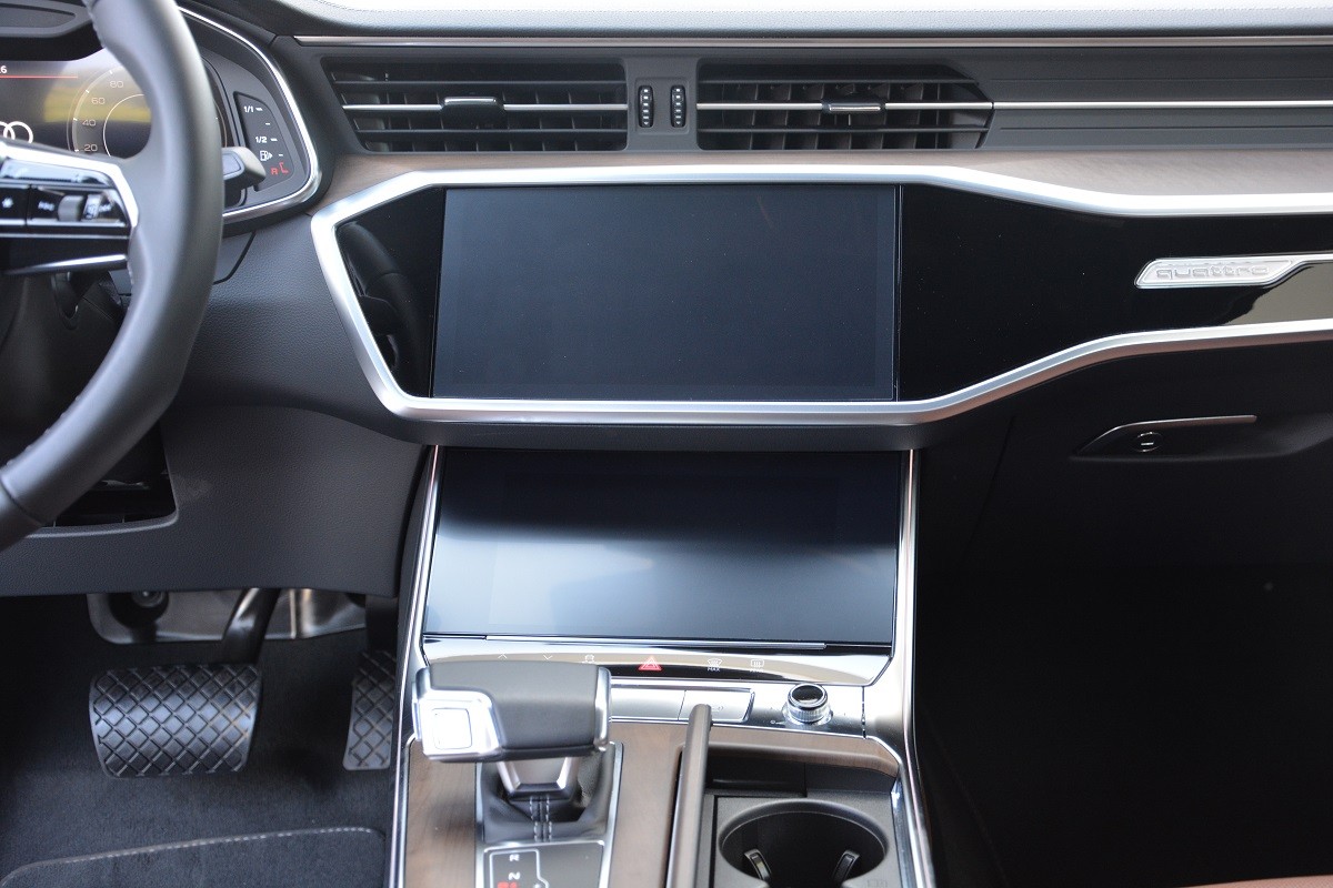 AUDI A6 A6 2.0 TDI Quattro 6