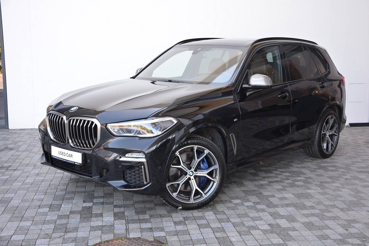 BMW X5 M50i 0
