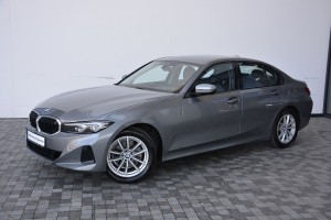 BMW 3 Series 320i
