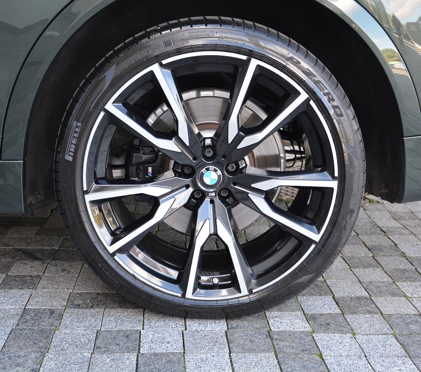 BMW X7 xDrive30d 9