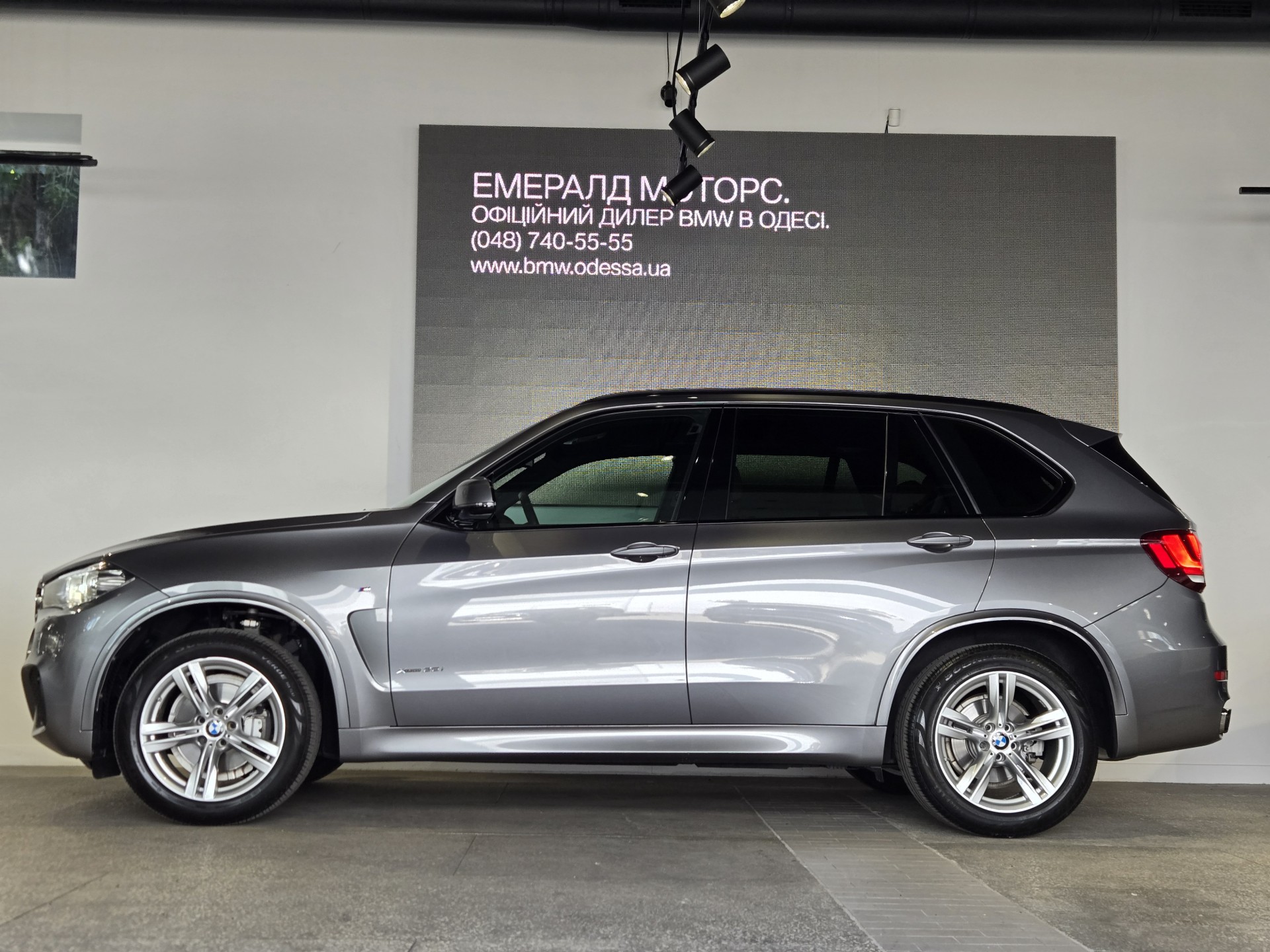 BMW X5 xDrive35i 2