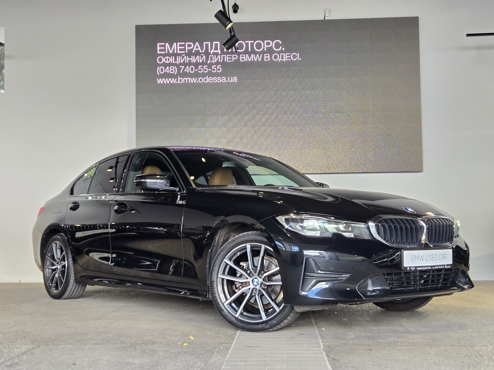 BMW 3 Series 318d 1