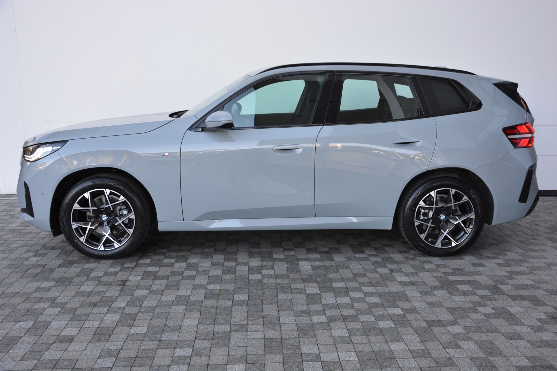 BMW X3 xDrive20i 1