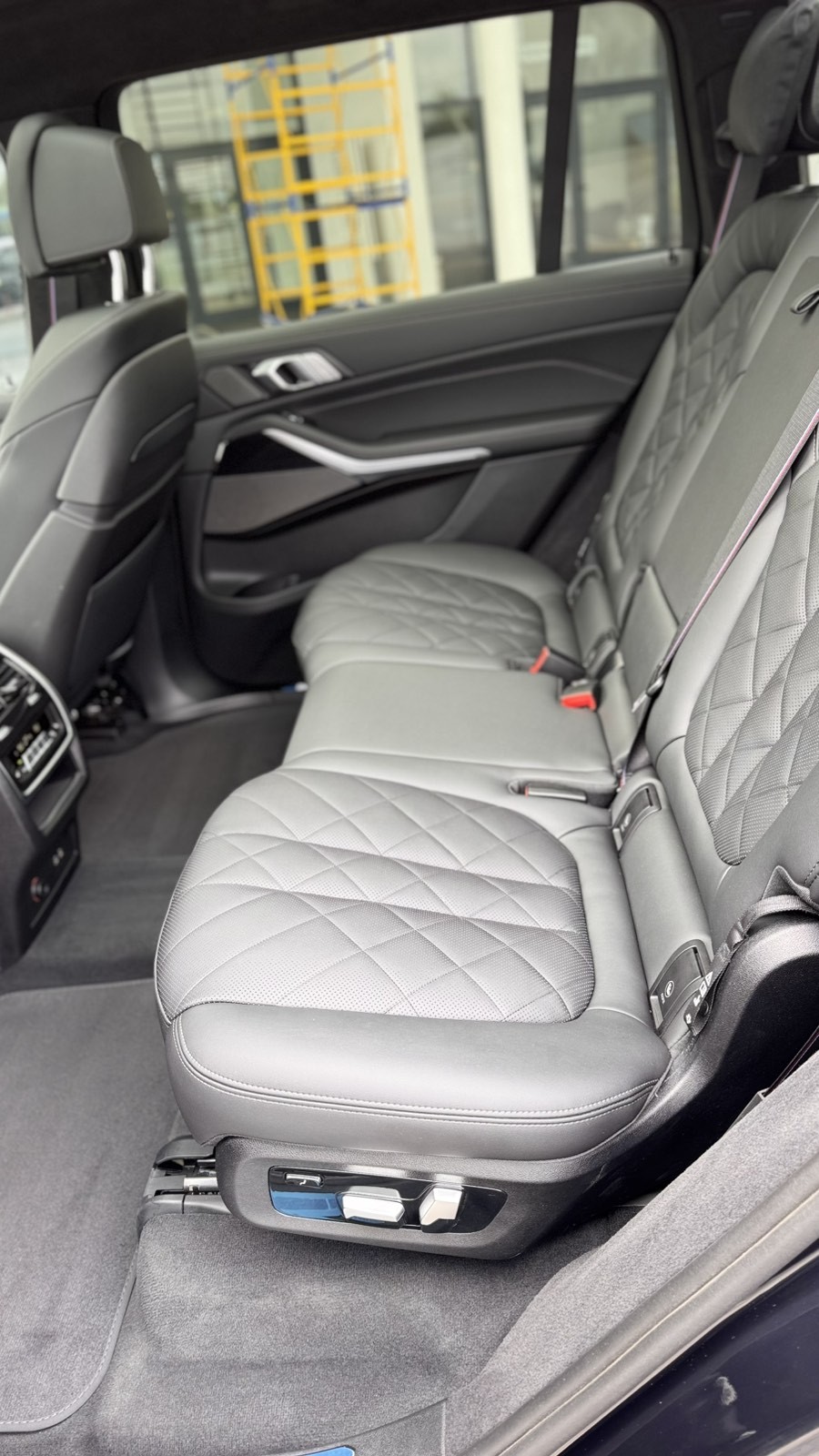 BMW X7 xDrive40d 17