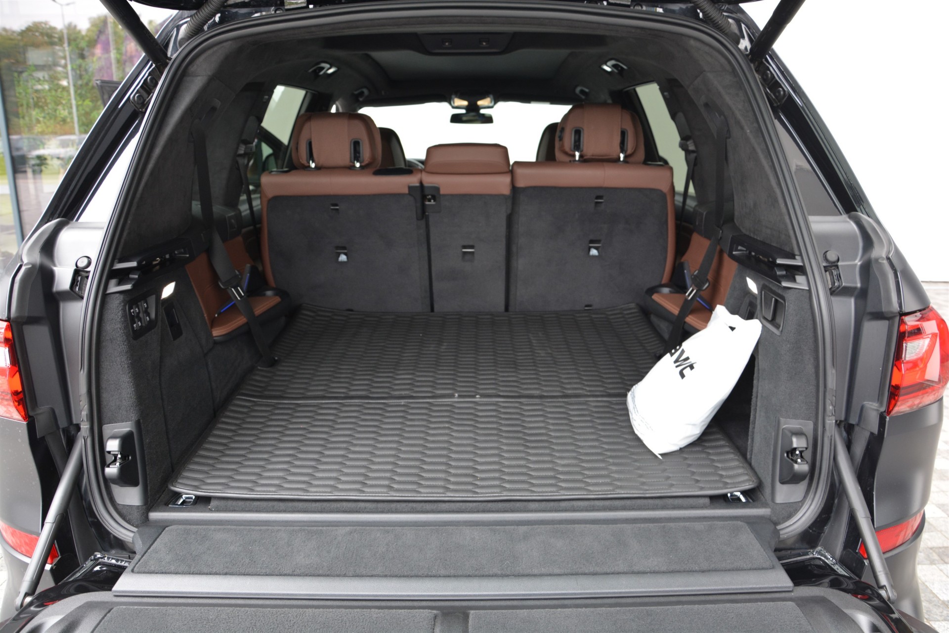 BMW X7 M50d 8