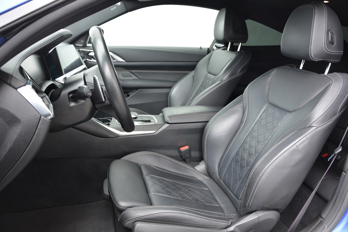 BMW 4 Series 420i Coupe 3