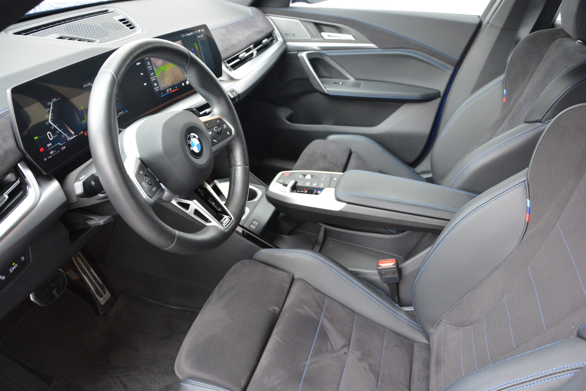 BMW X2 xDrive20d 4