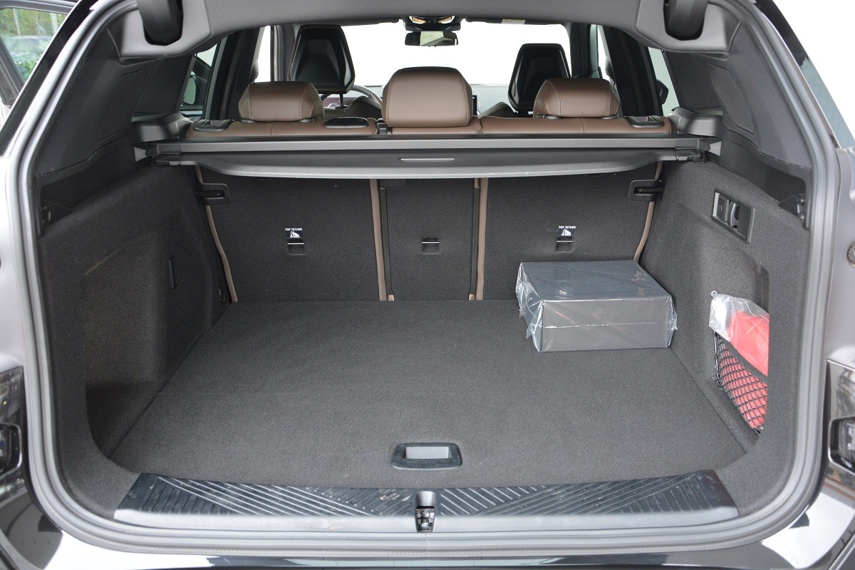 BMW X3 xDrive20d 8