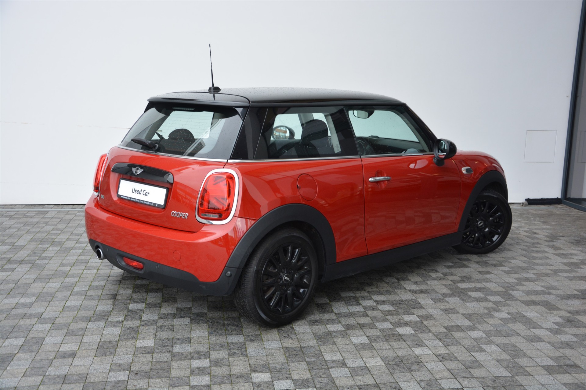 MINI Hatch One 2