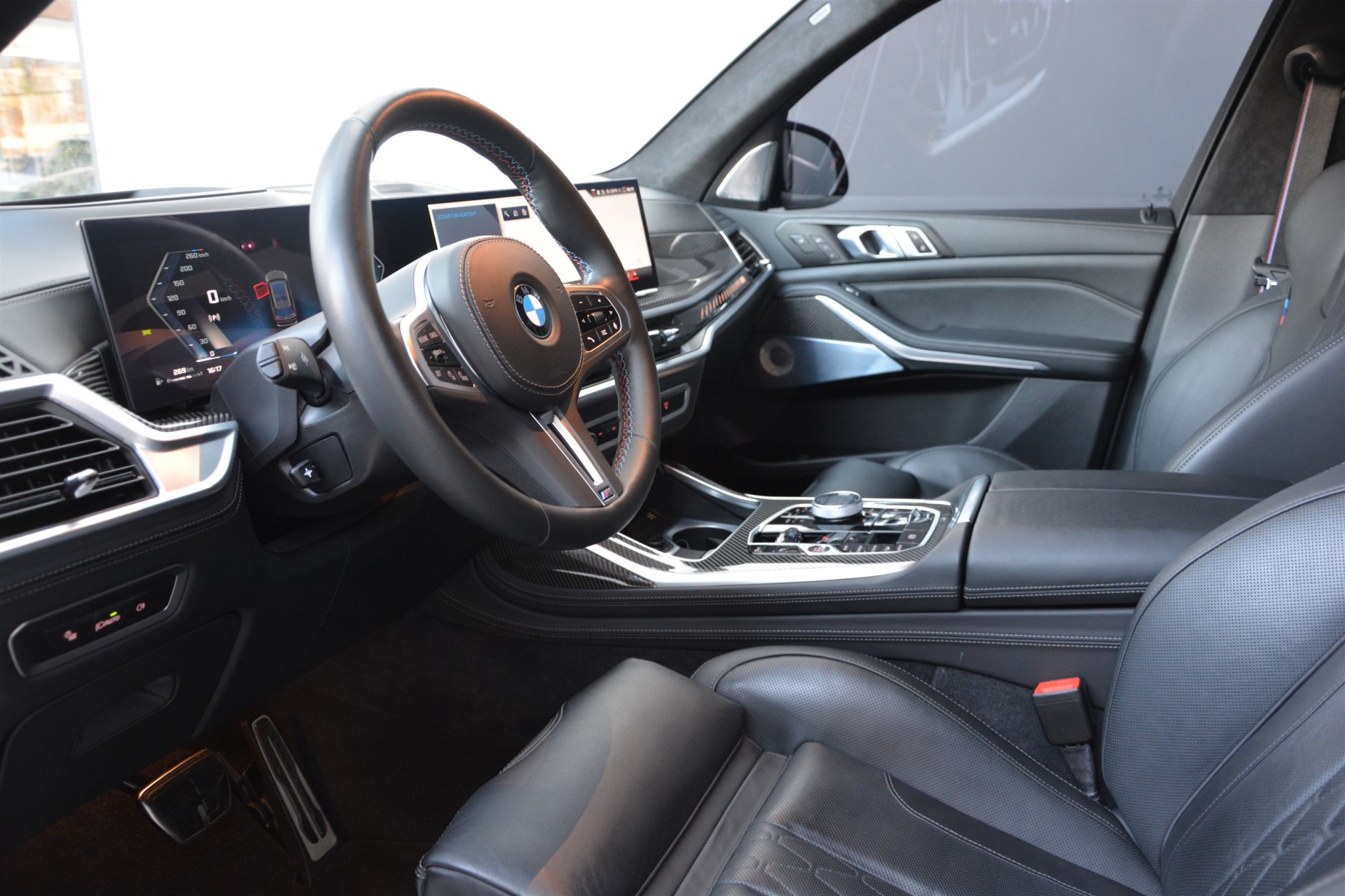 BMW X7 M60i 4