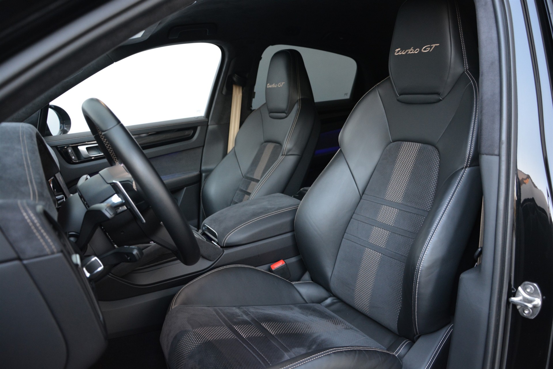PORSCHE Cayenne GT 3