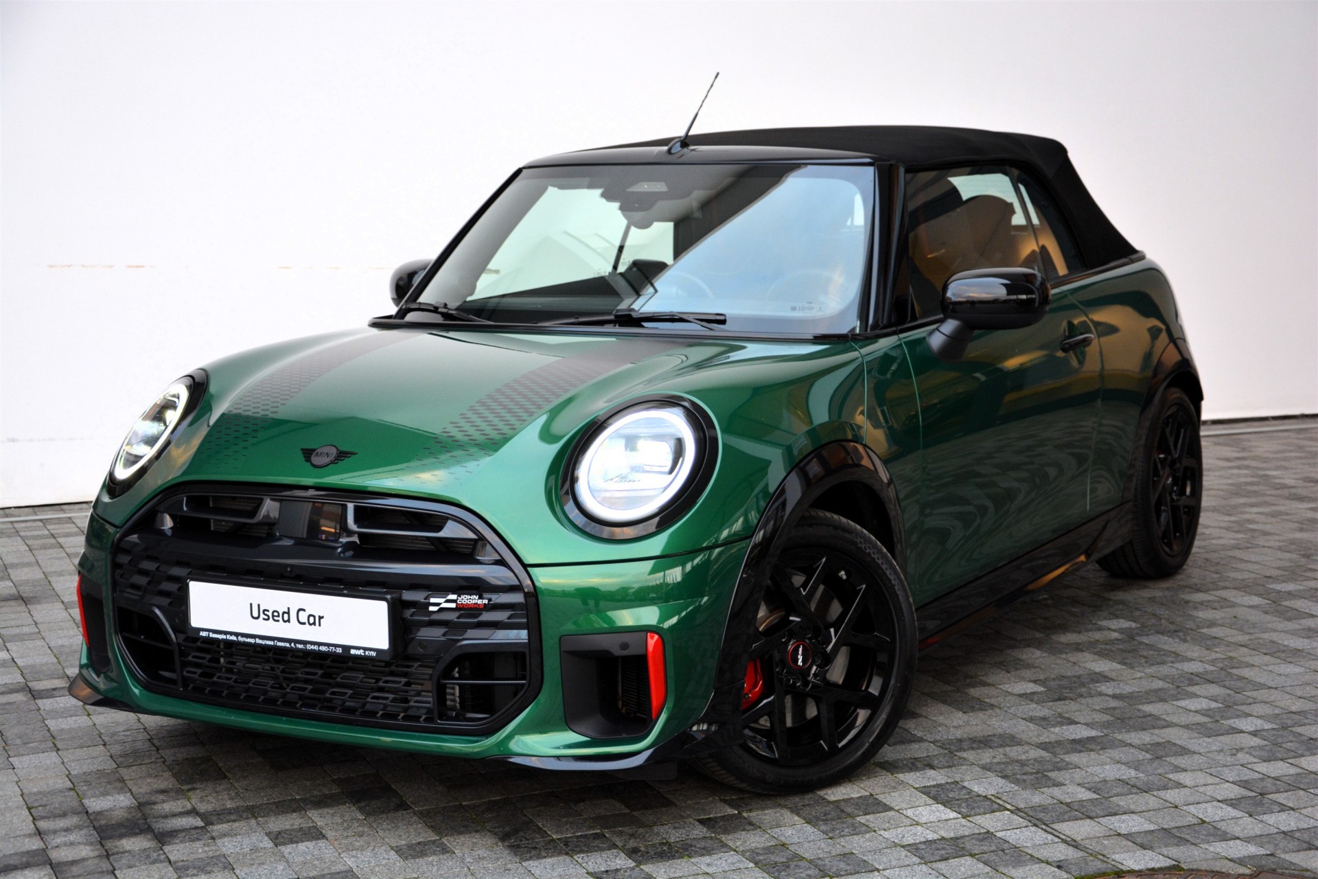 MINI Cooper JCW 1