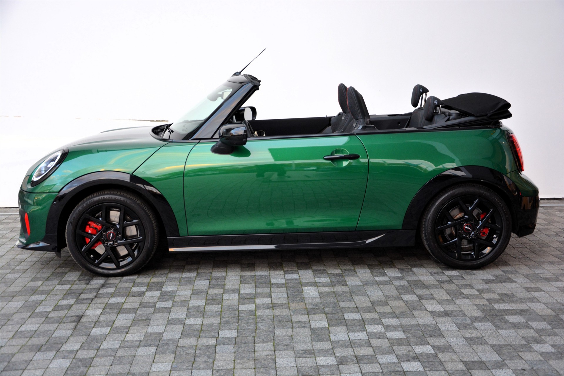 MINI Cooper JCW 3