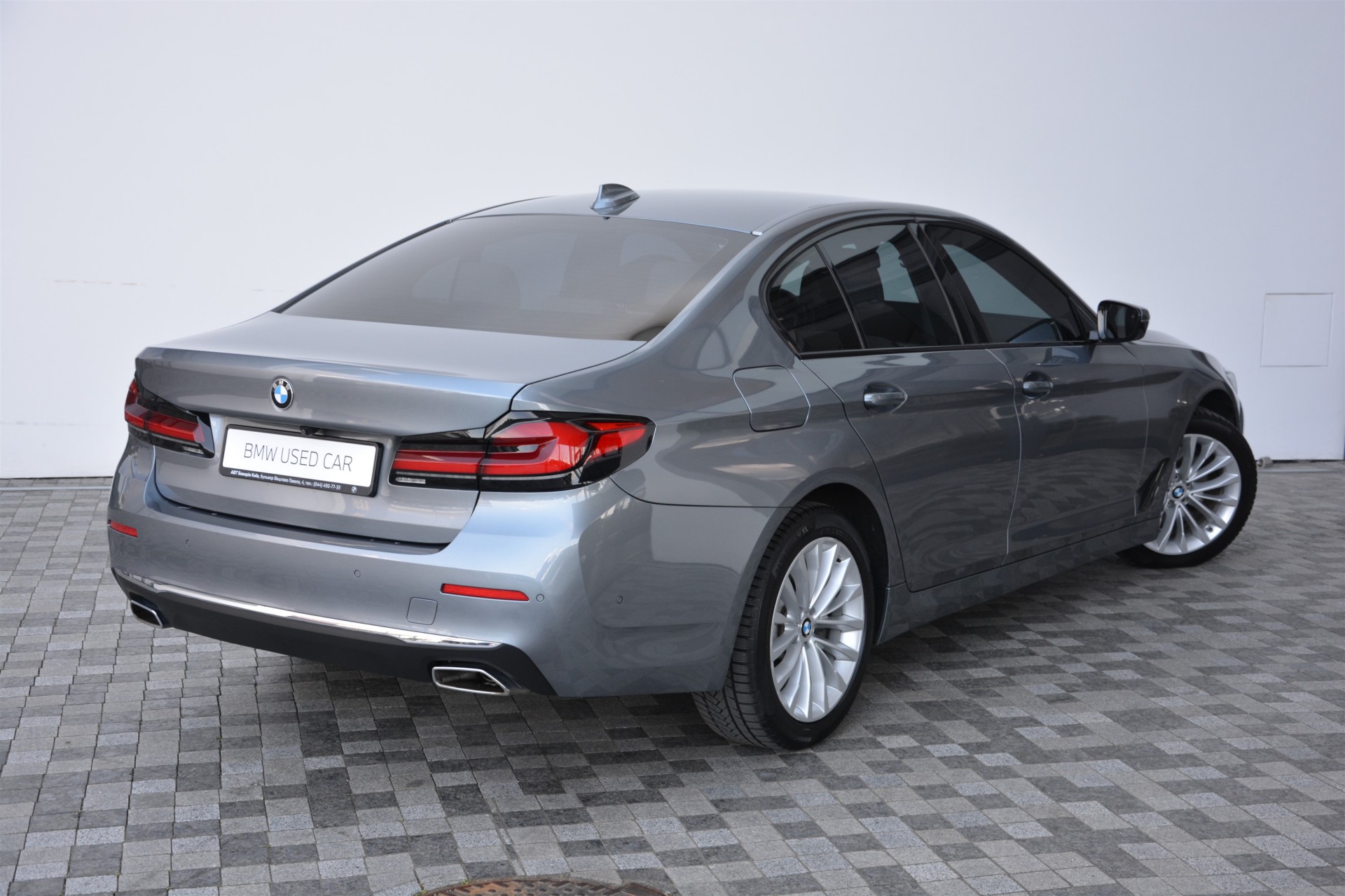 BMW 5 Series 530d 2