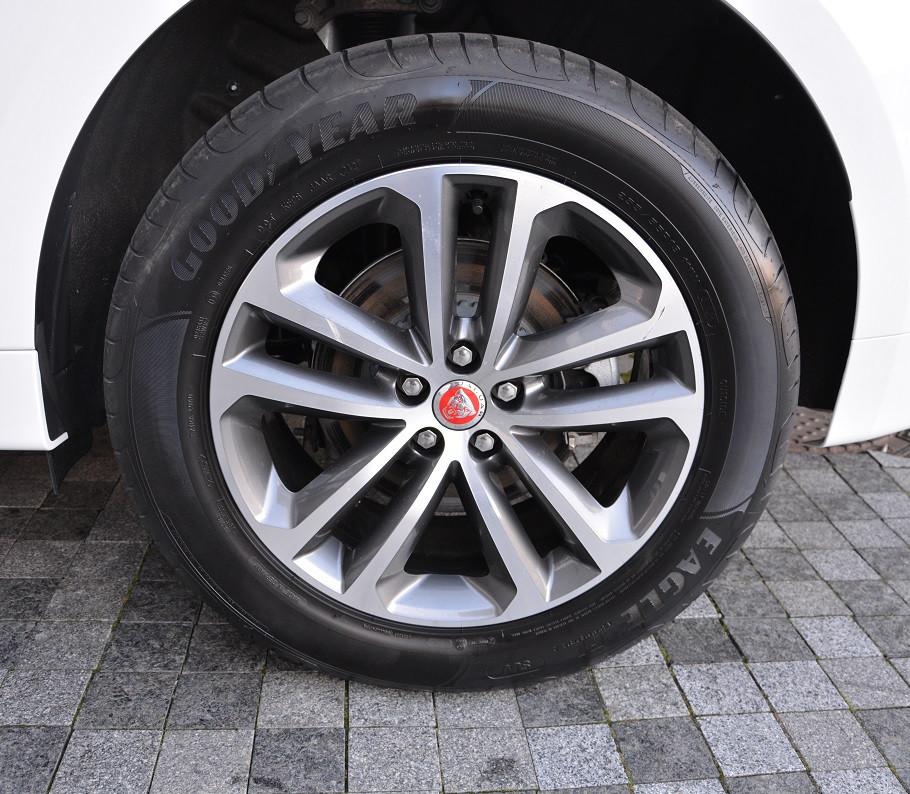 JAGUAR F-Pace F-Pace 2.0 250 ПРОДАНО 2