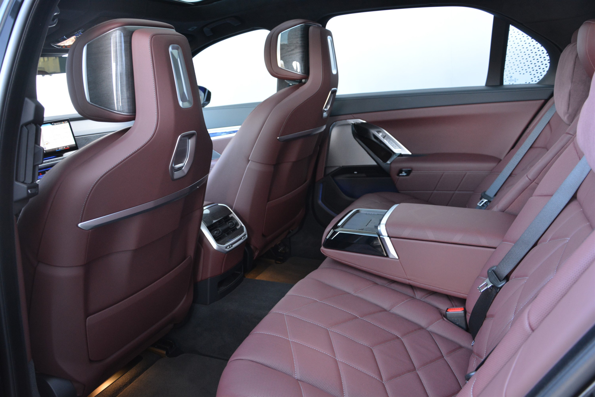 BMW i7 xDrive60 ПРОДАНО 4