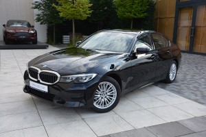 BMW 3 Series 320i