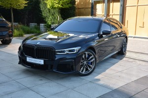 BMW 7 Series M760Li xDrive